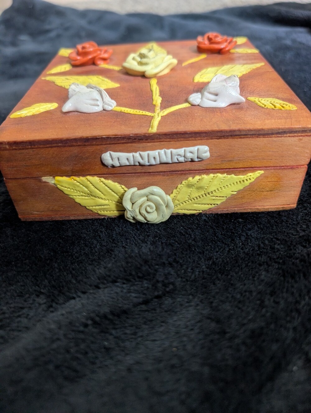 Decorative Wooden Keepsake Box with Roses - Picture 4 of 7